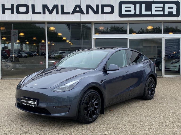 Tesla Model Y Long Range AWD