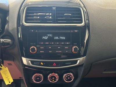 Mitsubishi ASX Invite