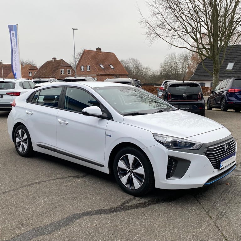 Hyundai Ioniq PHEV Trend DCT