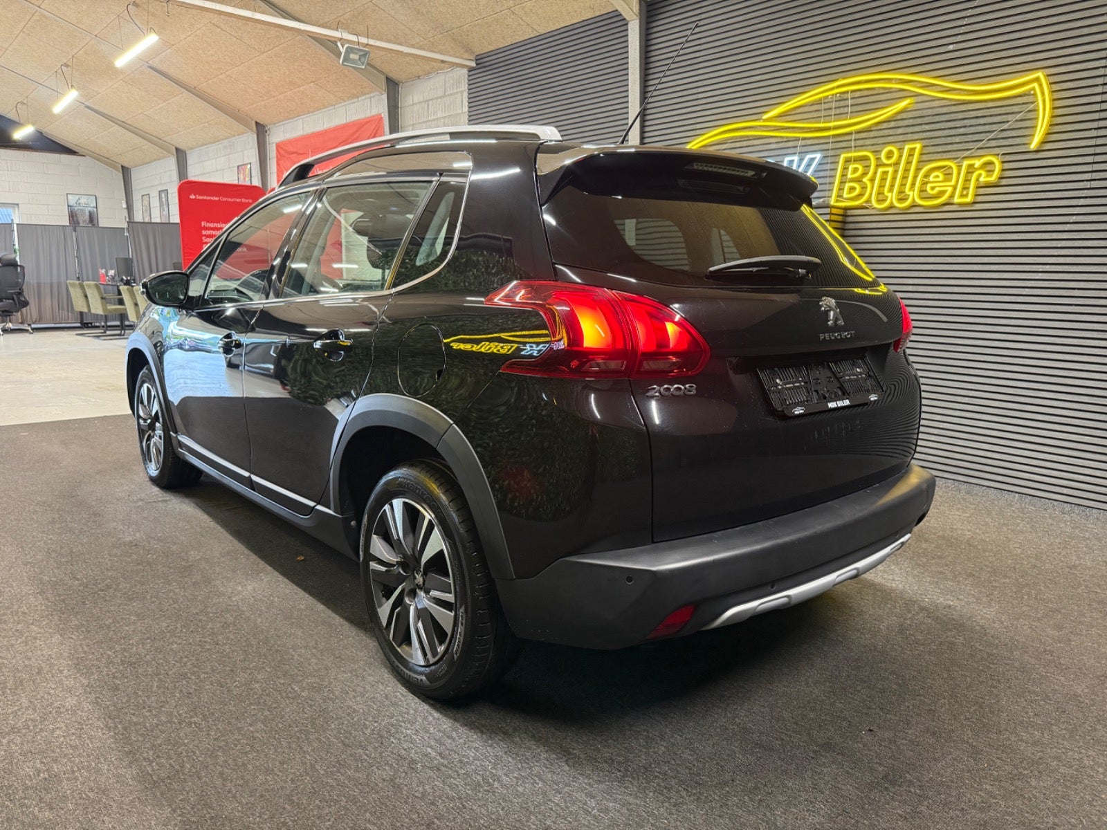 Billede af Peugeot 2008 1,2 e-THP 110 Allure Sky