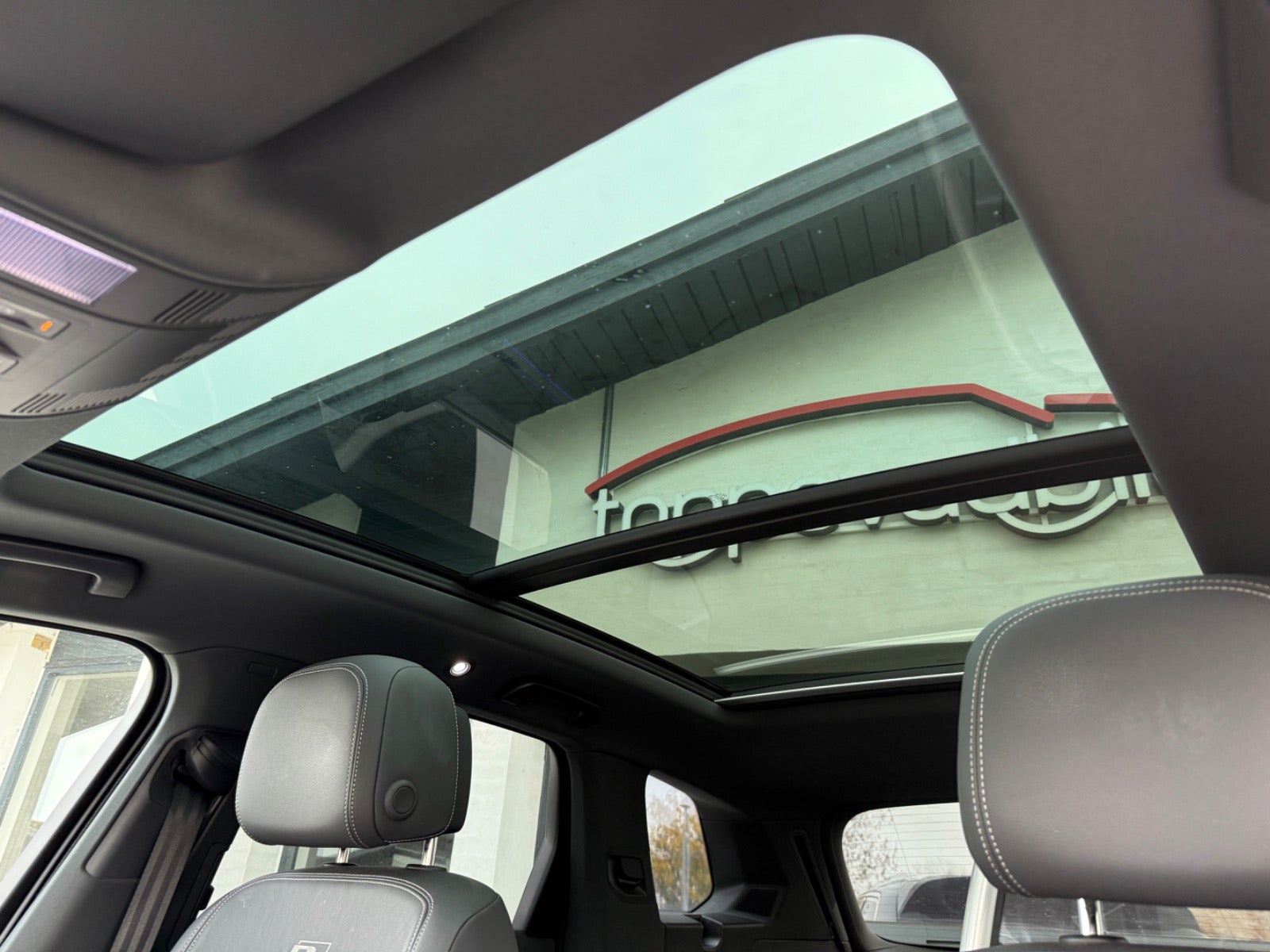 VW Touareg TDi 286 R-line aut. 4Motion Van