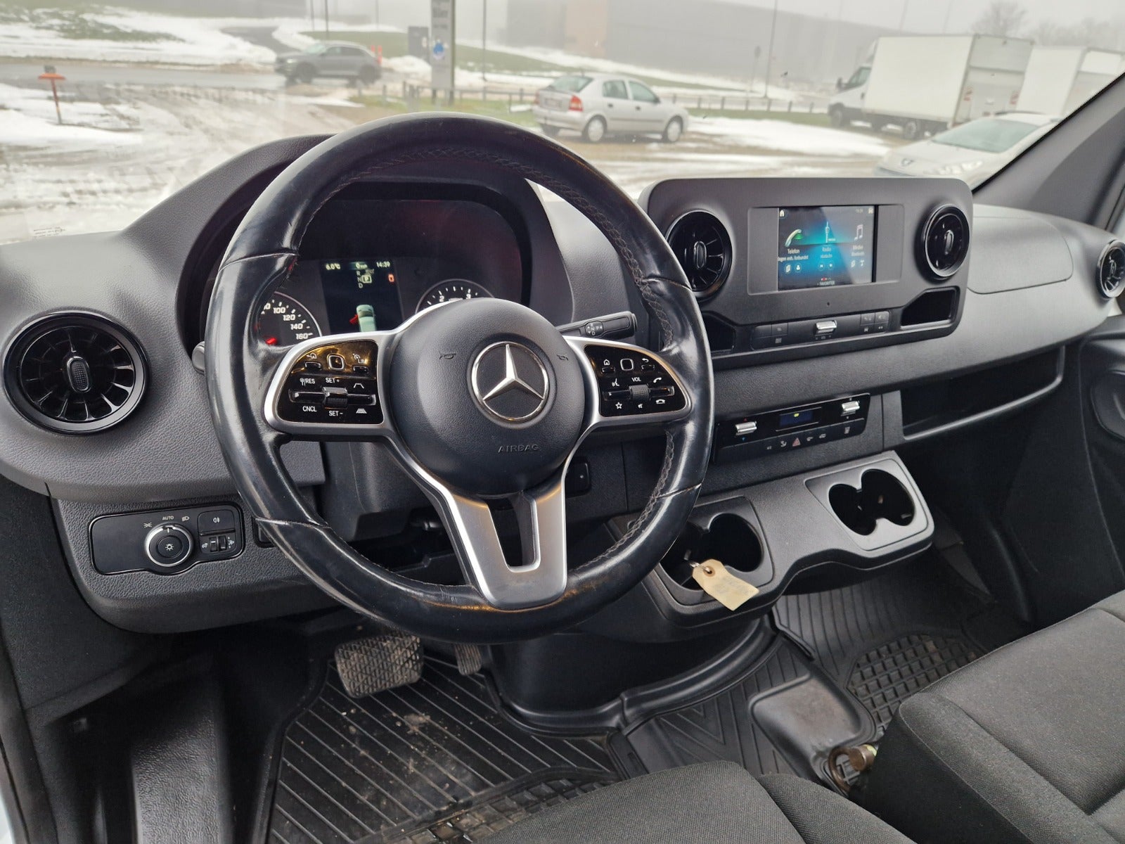 Billede af Mercedes Sprinter 315 2,0 CDi A3 Alukasse m/lift aut. RWD