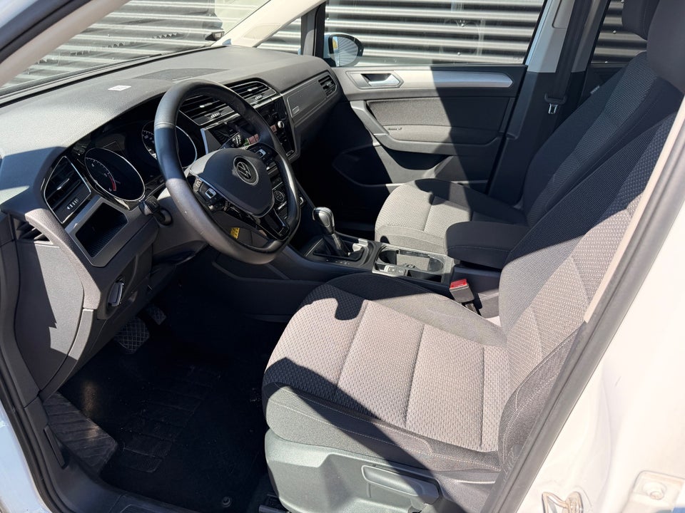VW Touran, Billede 2