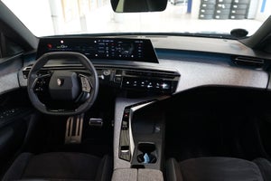 Peugeot e-3008