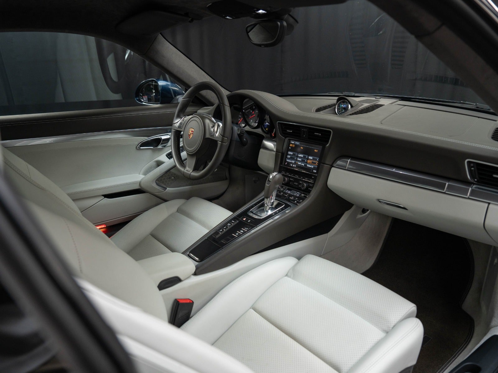 Gallery image 13 of 18