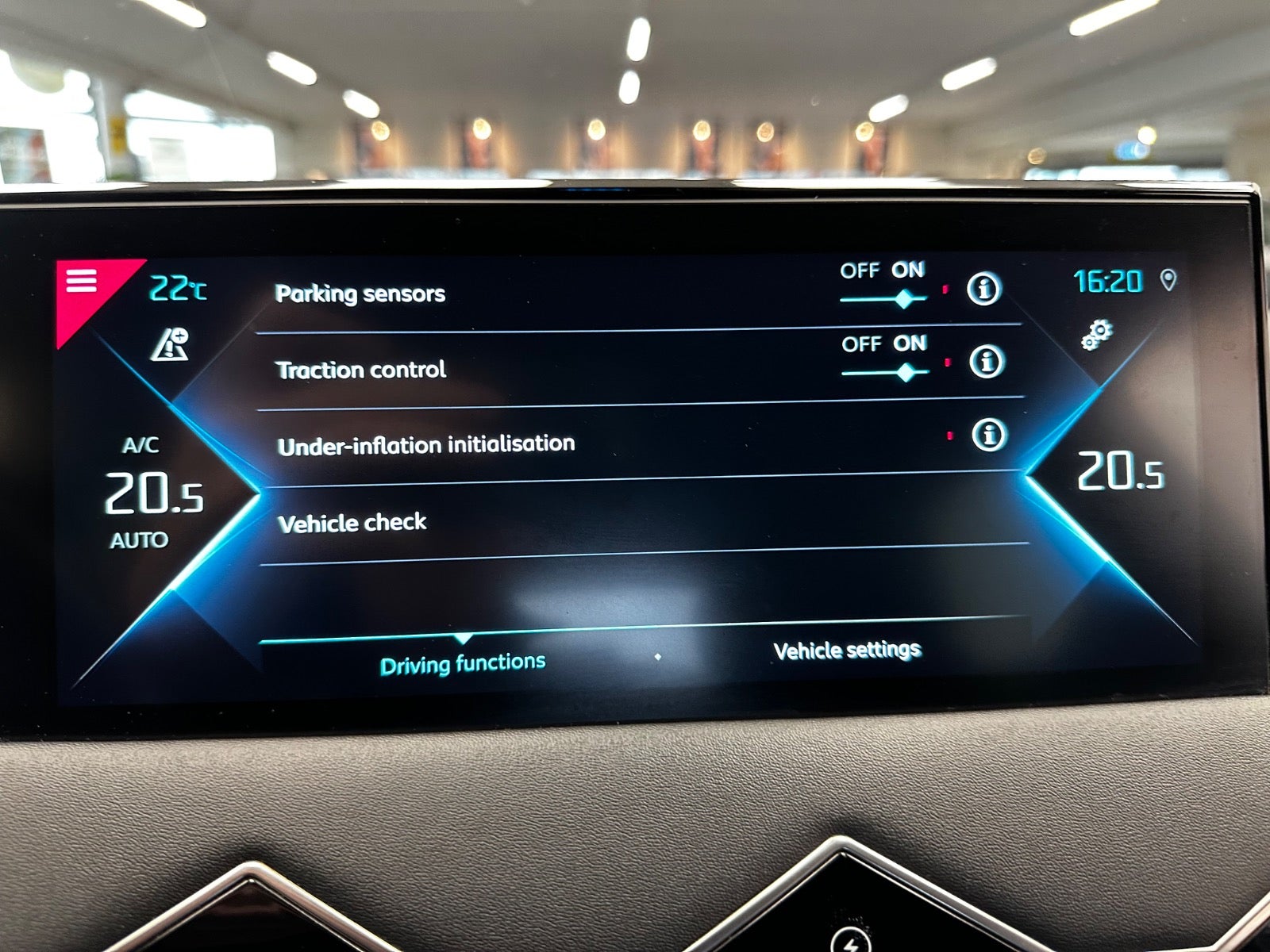 Billede af DS DS 3 CrossBack 50 E-Tense Bastille