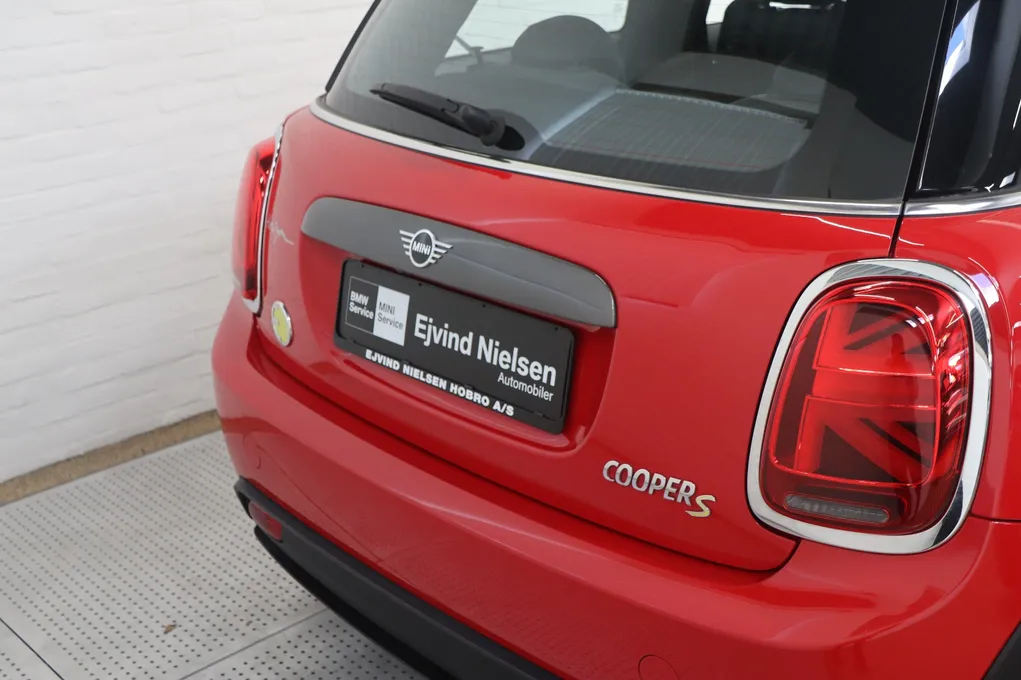 MINI Cooper SE Trim M