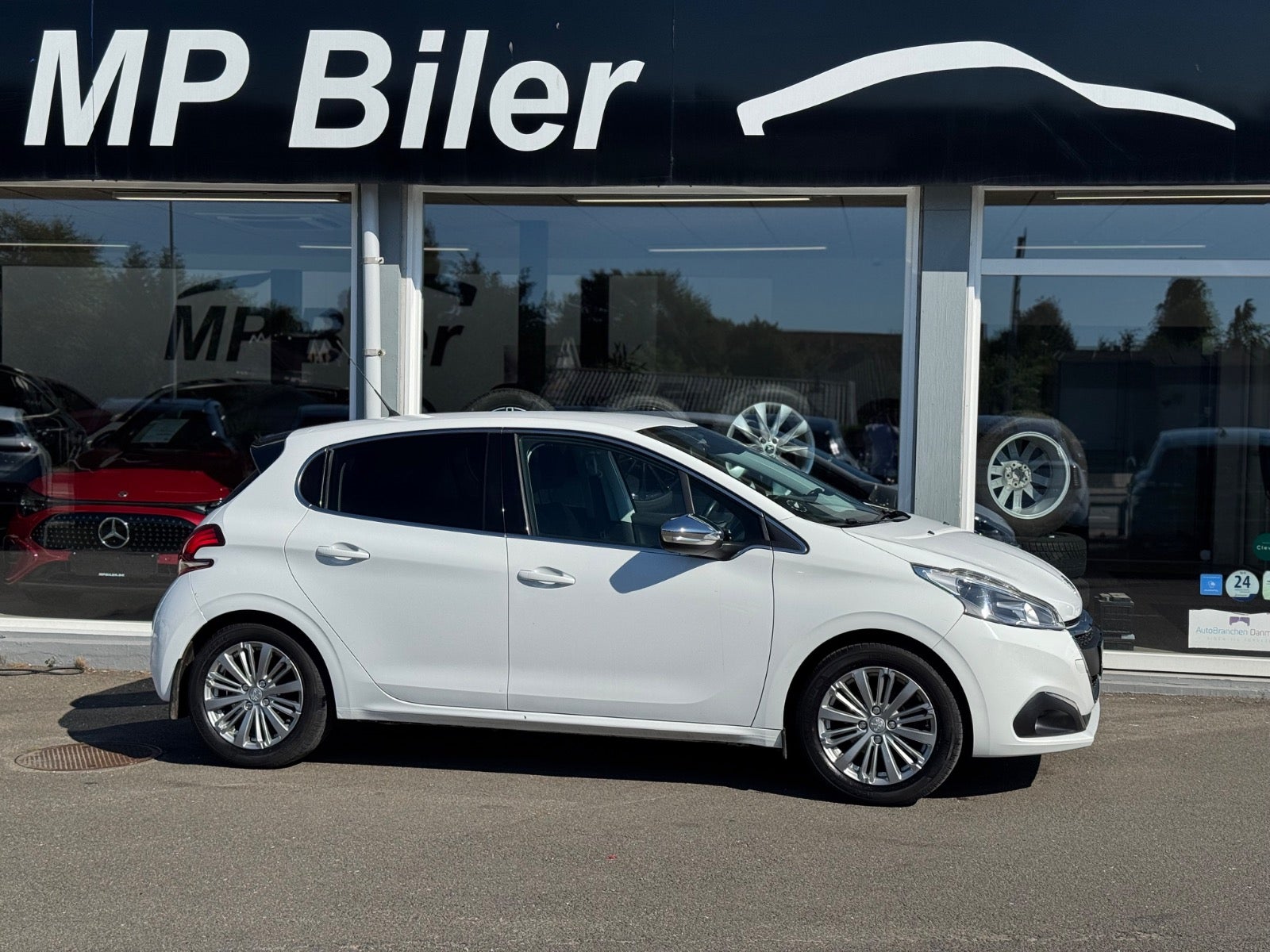 Billede af Peugeot 208 1,2 VTi 82 Allure