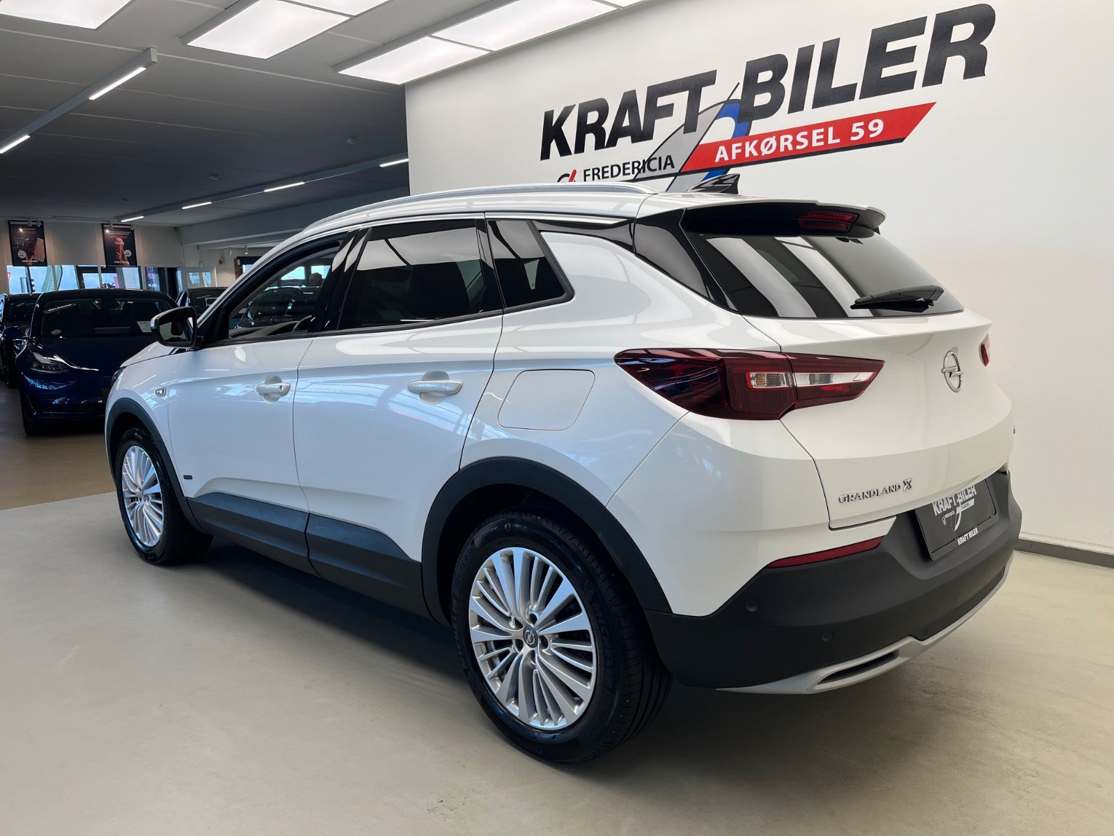 Billede af Opel Grandland X 1,6 Hybrid Innovation aut.
