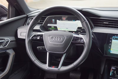 Audi e-tron Black Edition S-line quattro
