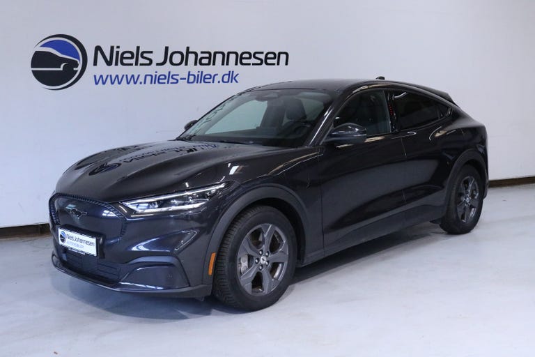 Ford Mustang Mach-E Standard Range