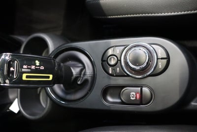 MINI Cooper SE Camden Edition