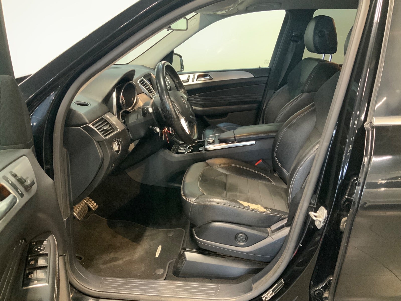 Mercedes-Benz ML 350 (8/8)