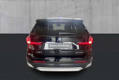 BMW iX1 xDrive30 X-Line