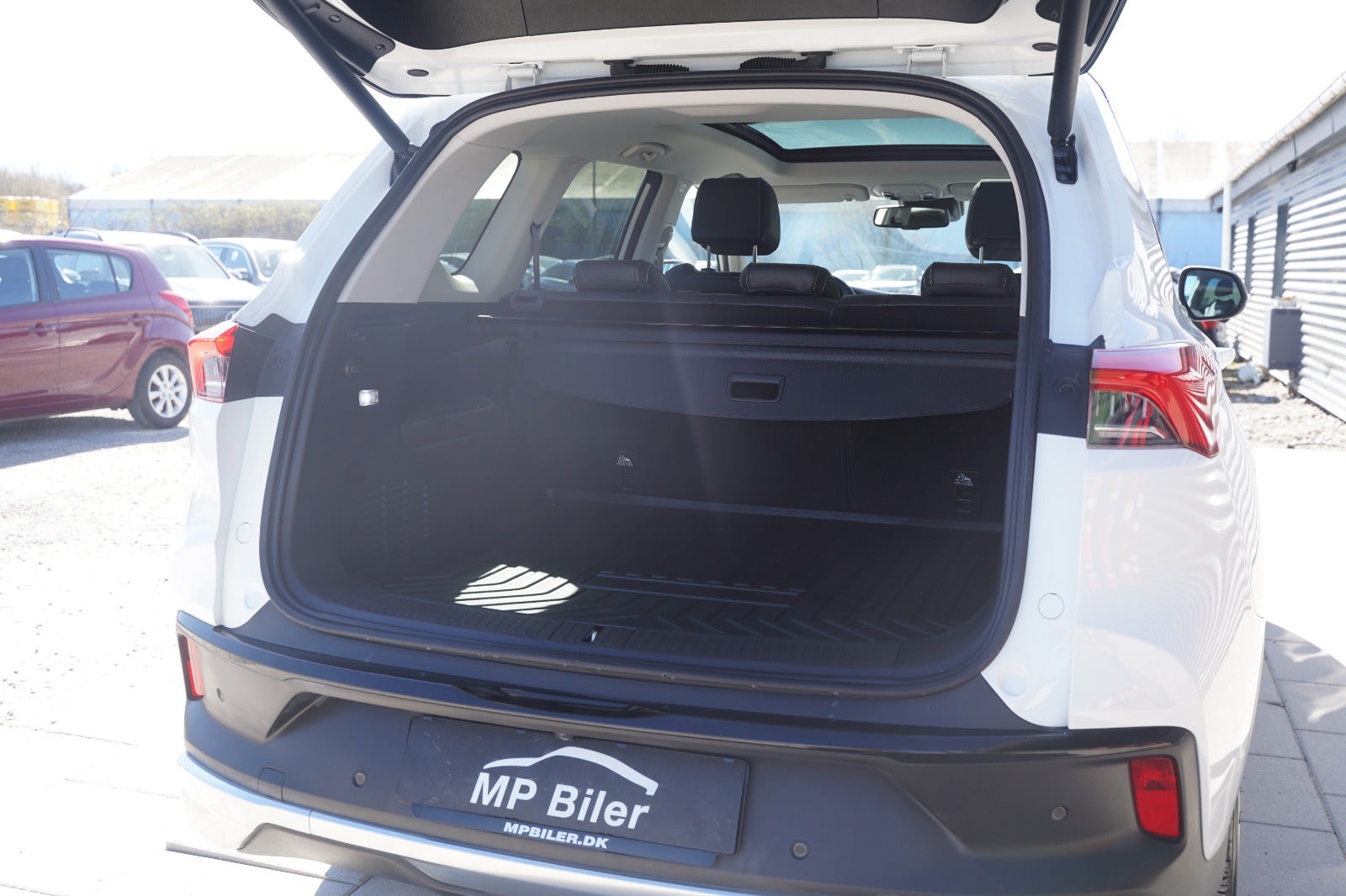 Billede af Maxus Euniq6 70 