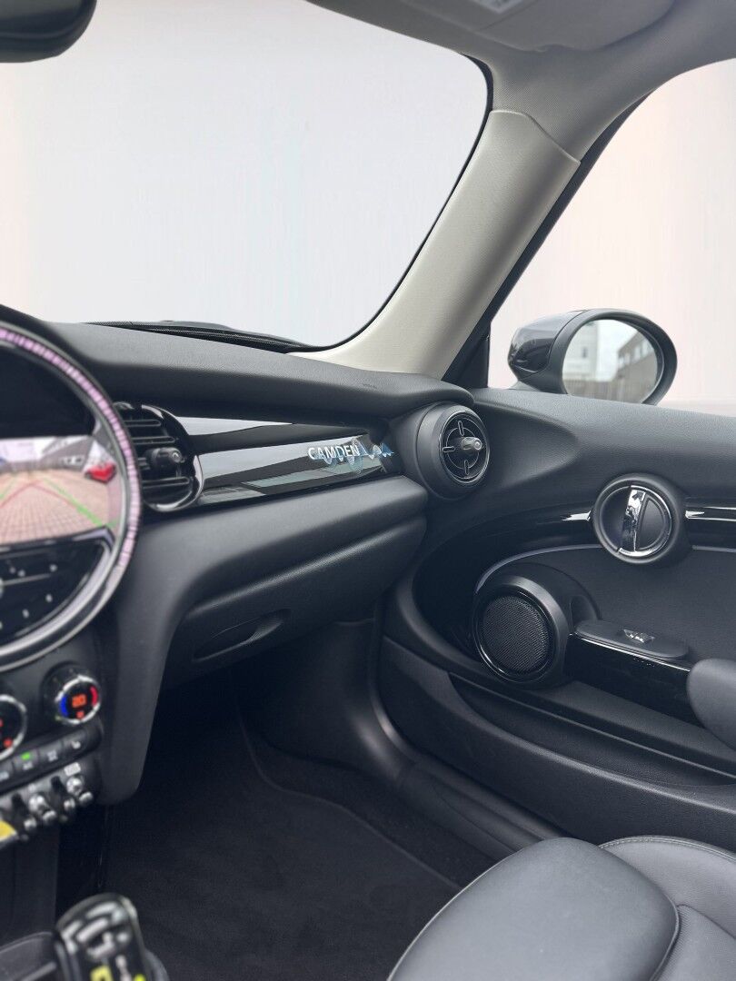 MINI Cooper SE Camden Edition