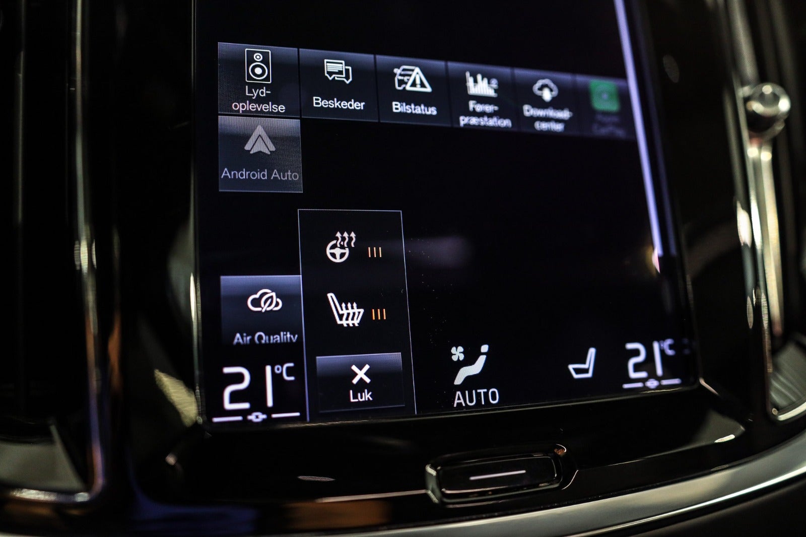 Billede af Volvo V60 2,0 T8 ReCharge R-Design aut. AWD