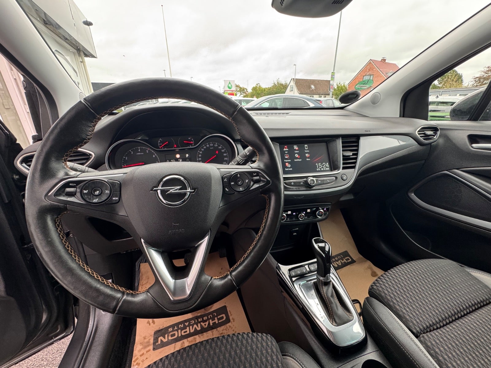 Billede af Opel Crossland X 1,2 T 130 Elegance aut.