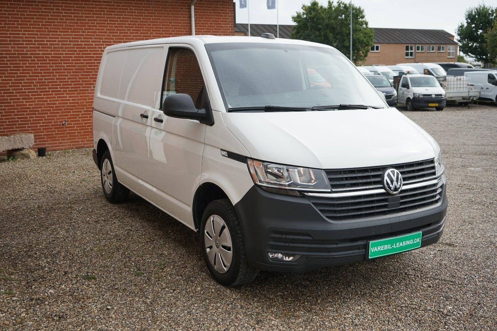 Billede af VW Transporter 2,0 TDi 150 Kassevogn kort