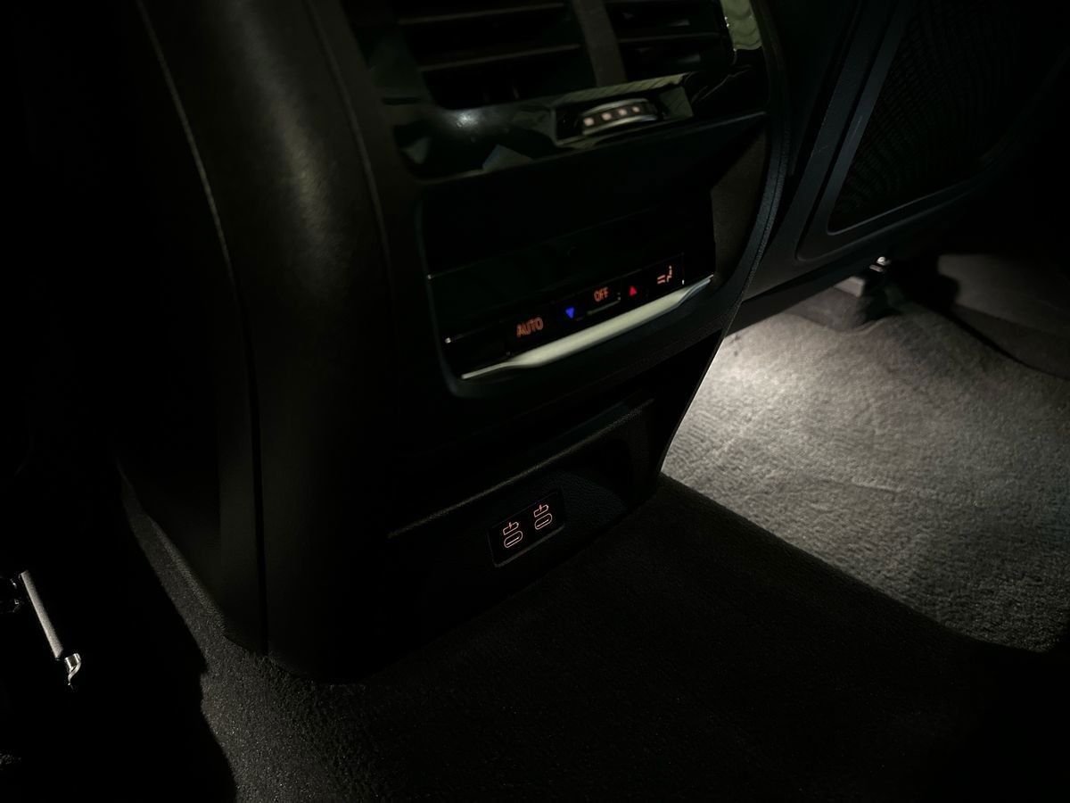 BMW iX3 Charged Plus billede 22