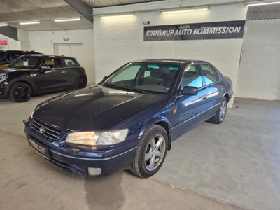 Toyota Camry 3,0 V6 aut. 4d