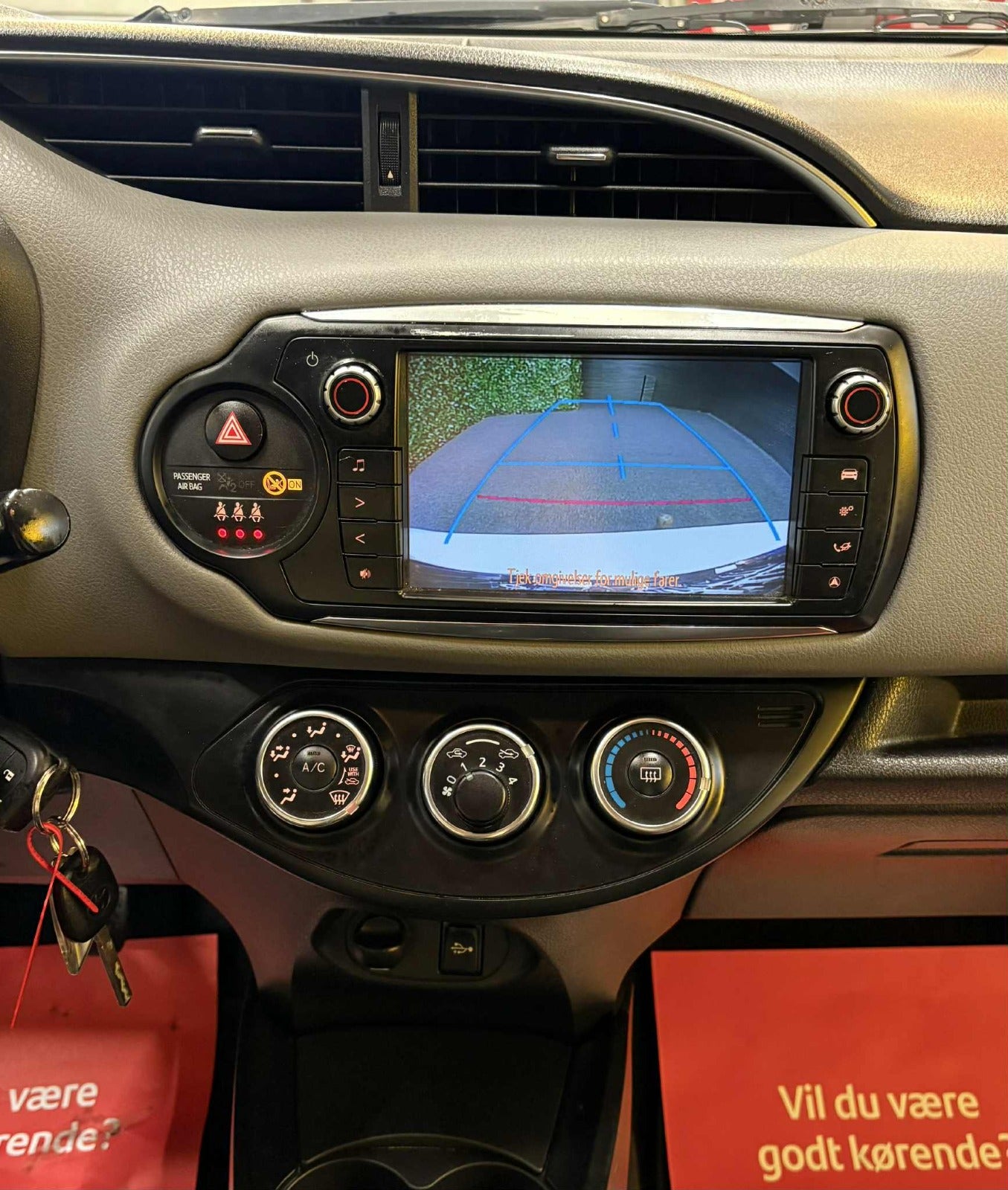 Billede af Toyota Yaris 1,0 VVT-i T2