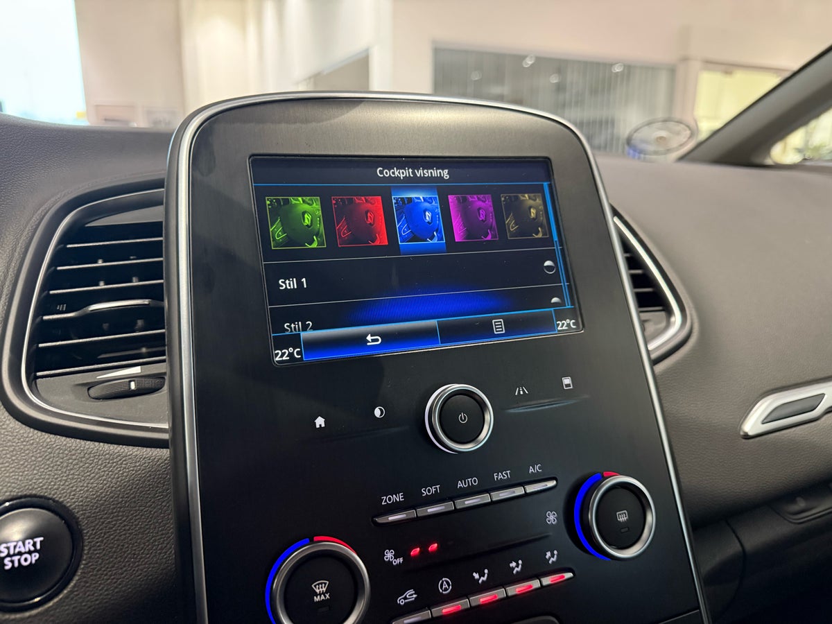 Renault Scenic IV TCe 140 Zen billede 17