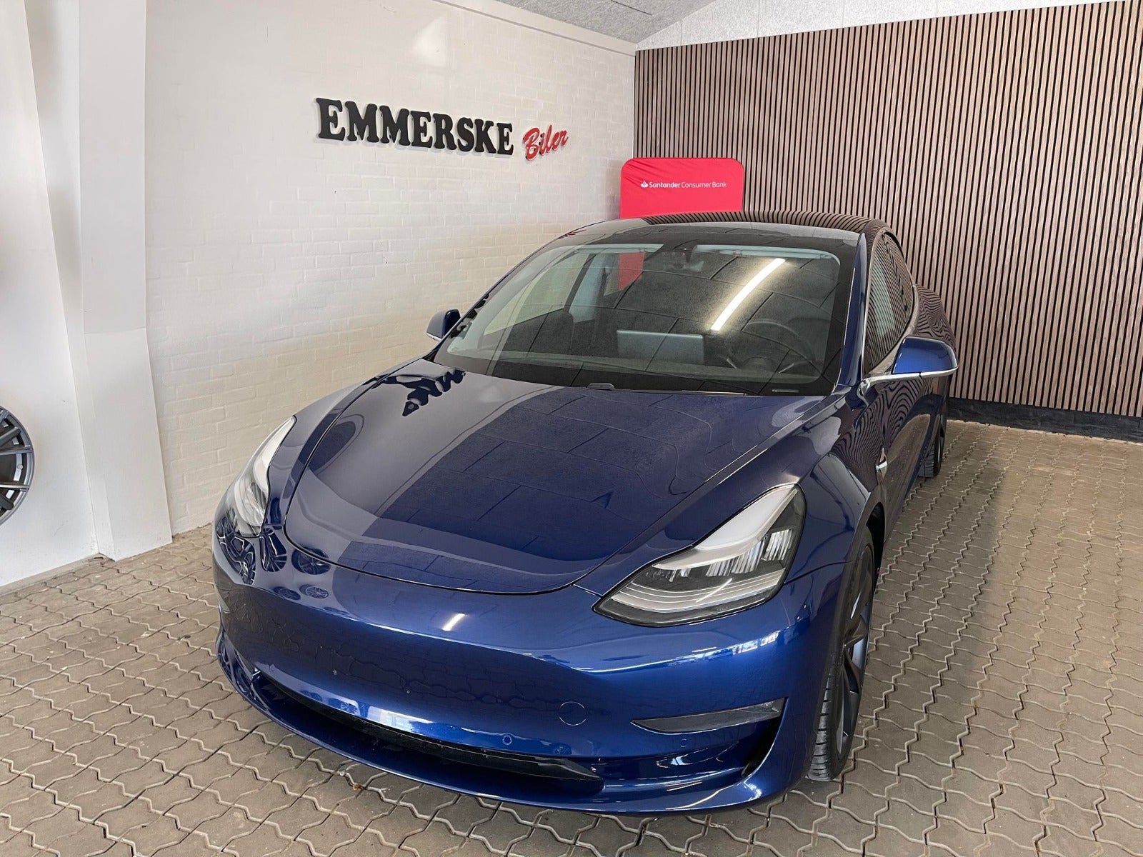 Tesla Model 3 2020