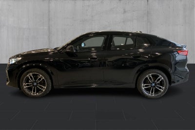 BMW iX2 eDrive20 M-Sport BMW iX2 eDrive20 M-Sport - 1