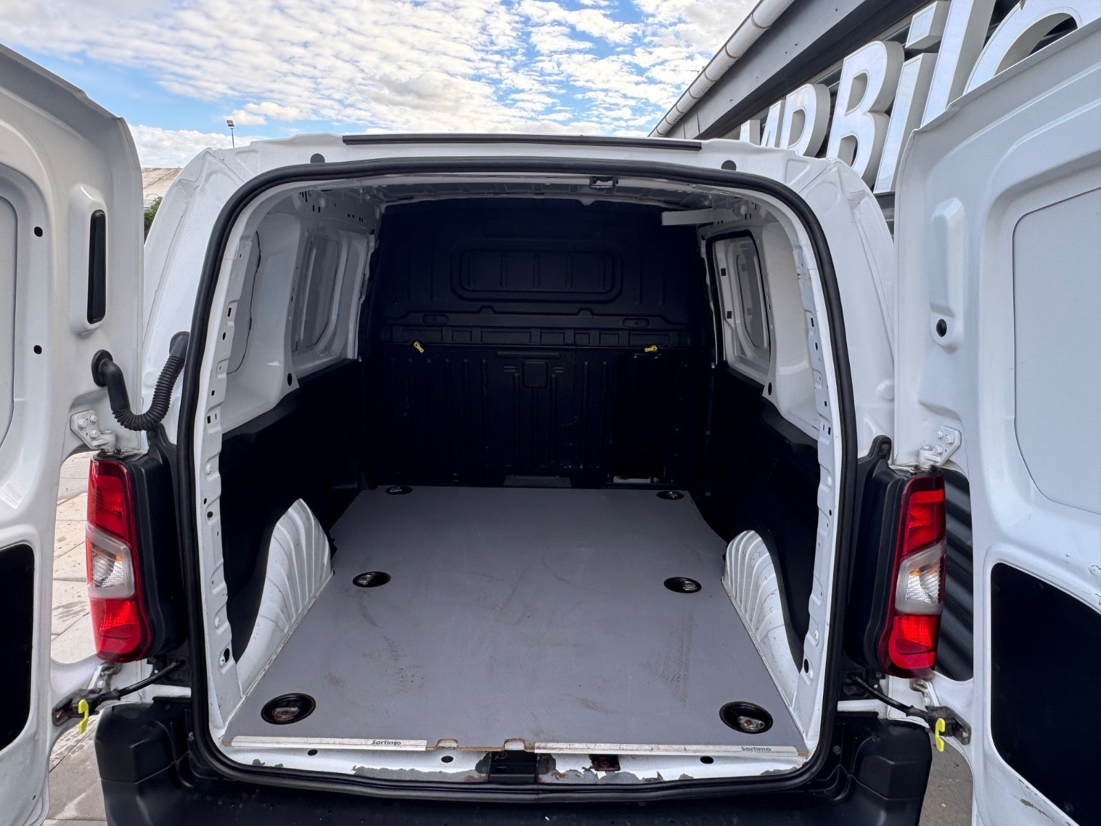 Billede af Citroën Berlingo 1,5 BlueHDi 100 L1 ProffLine Van