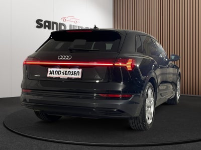Audi e-tron Advanced quattro Van