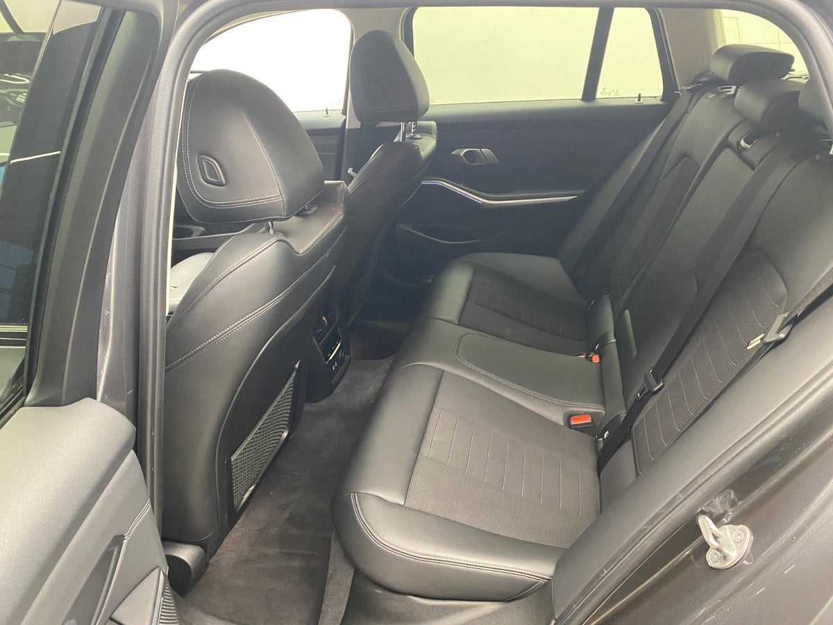 Billede af BMW 320d 2,0 Touring Sport Line aut.