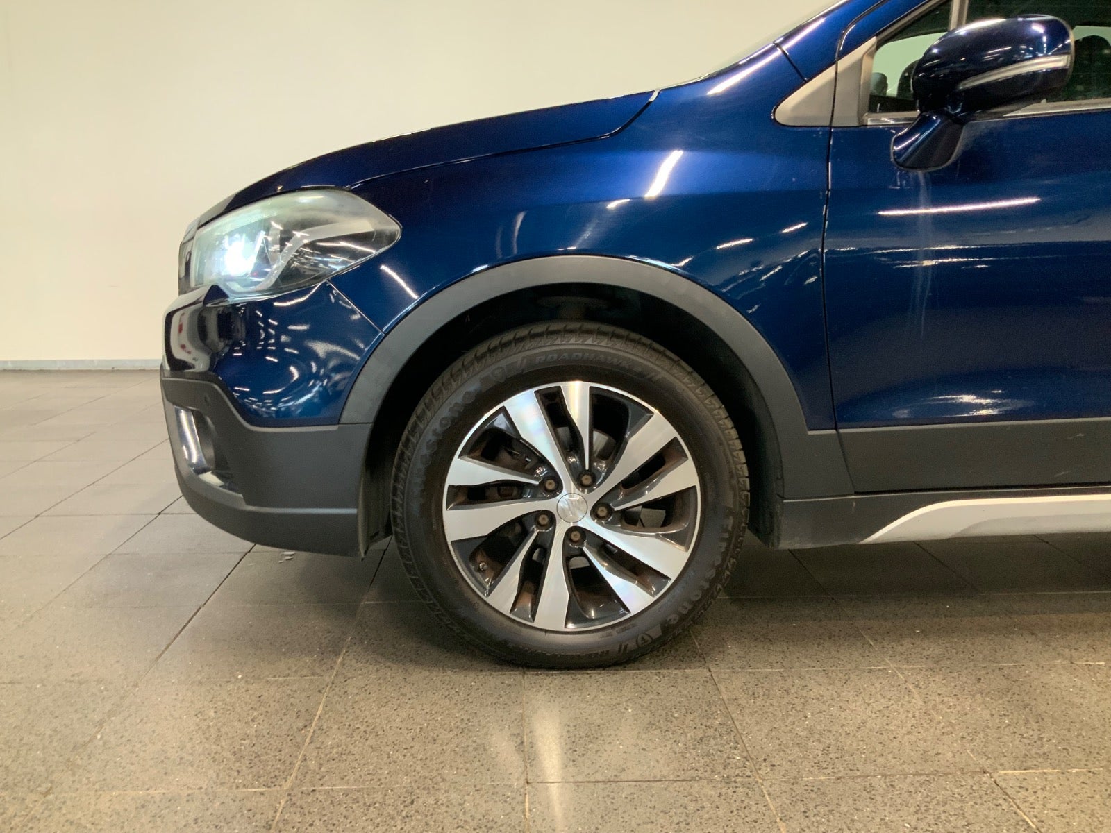 Suzuki S-Cross (3/8)