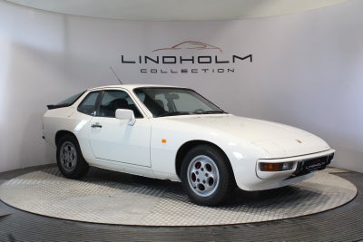 Porsche 924 2,5 S 3d
