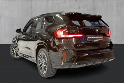 BMW iX1 eDrive20 M-Sport - 2