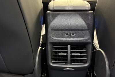 Ford Explorer Premium Extended Range