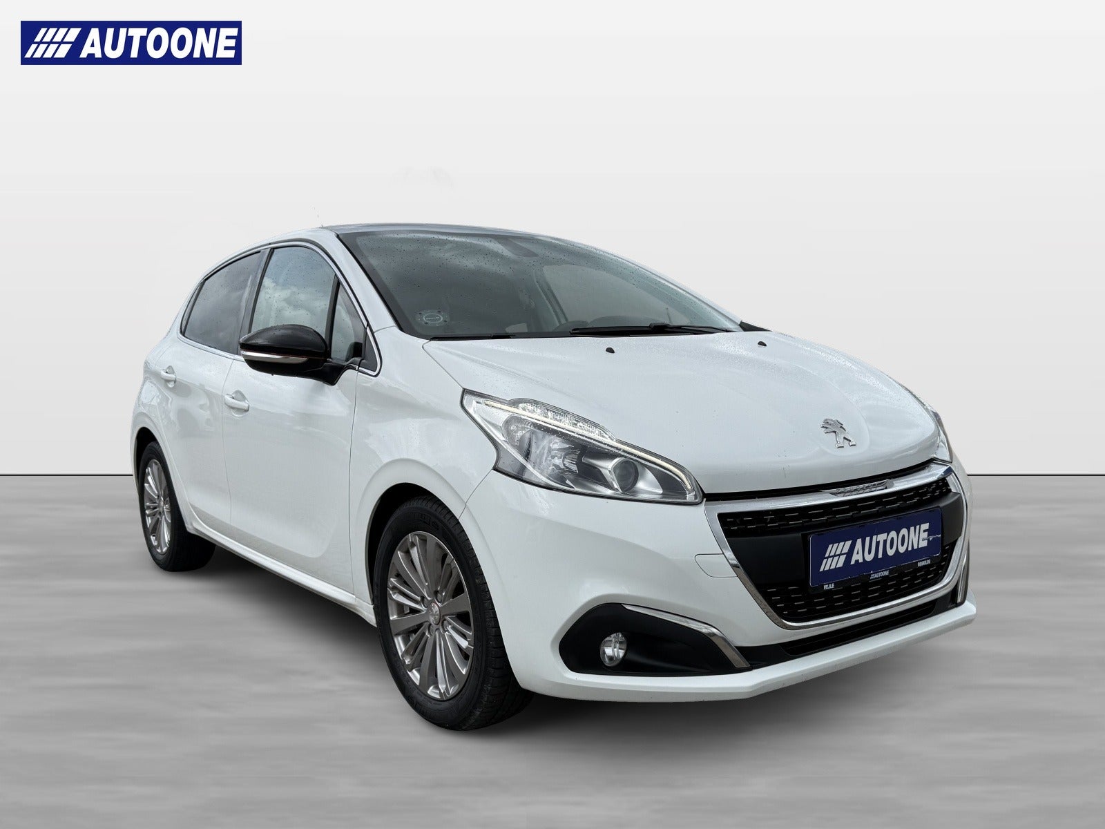 Billede af Peugeot 208 1,2 PureTech 82 Allure Sky