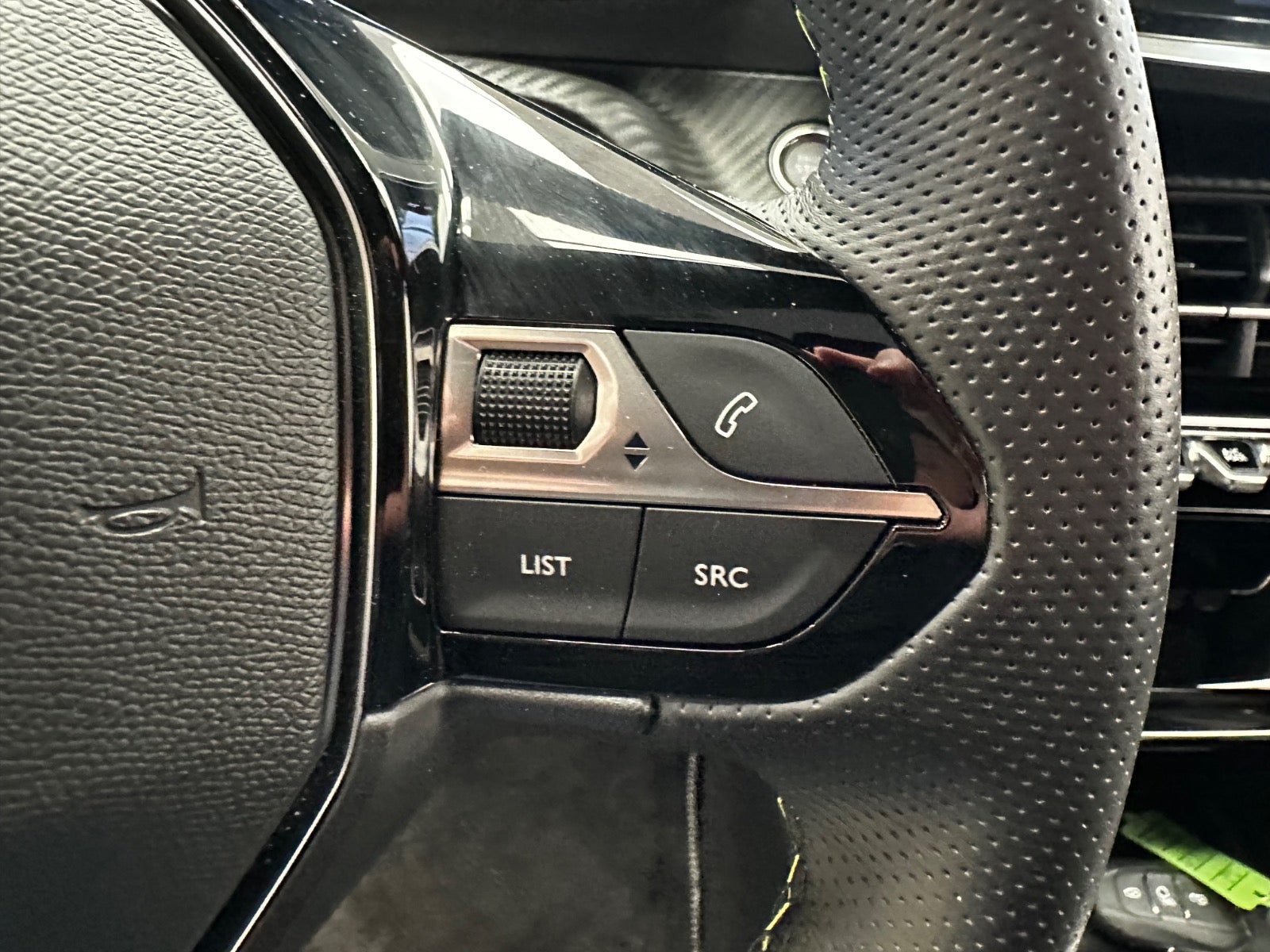 Billede af Peugeot e-2008 50 GT