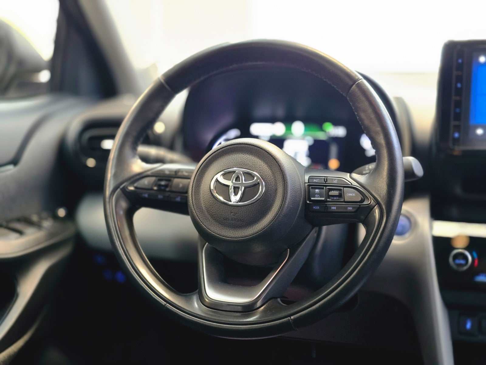 Billede af Toyota Yaris Cross 1,5 Hybrid Active Tech e-CVT