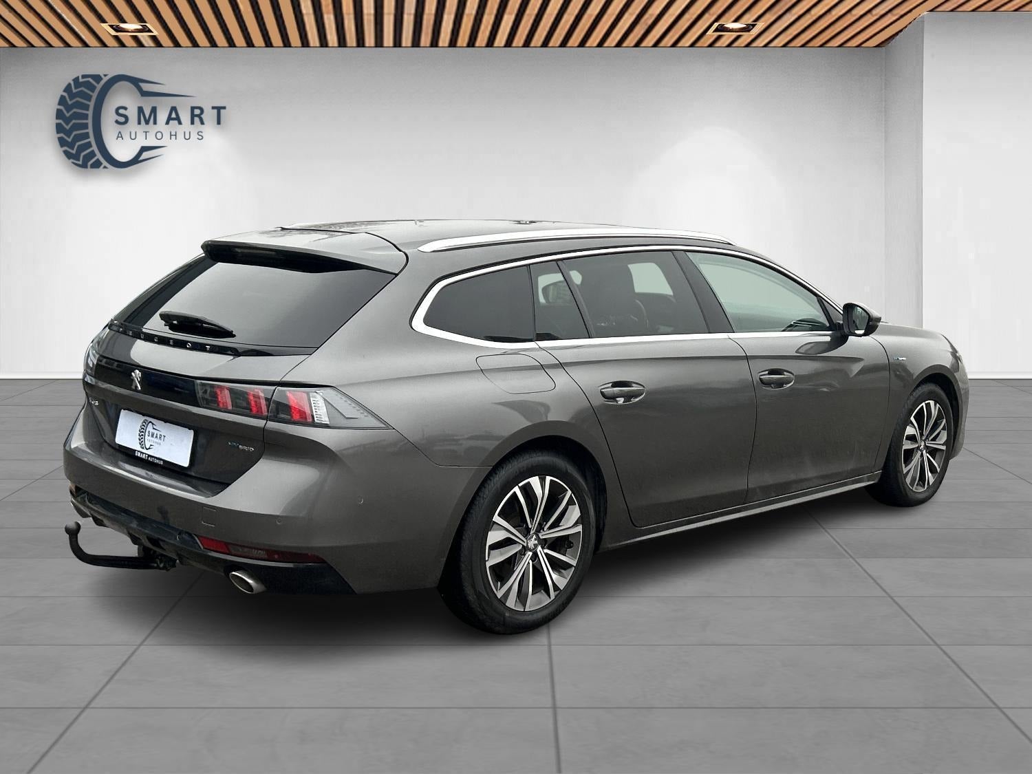 Billede af Peugeot 508 1,6 Hybrid Allure Pack SW EAT8