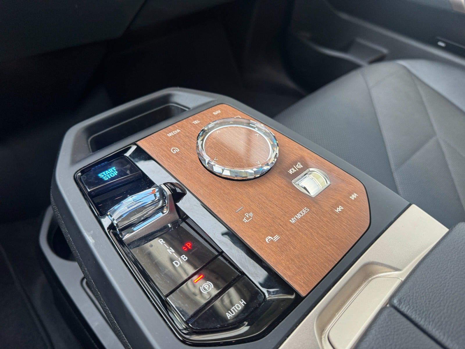 BMW iX xDrive50 Supercharged 5d - 20