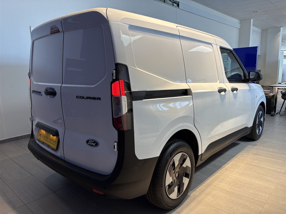 Ford Transit Courier EcoBlue Trend billede 3
