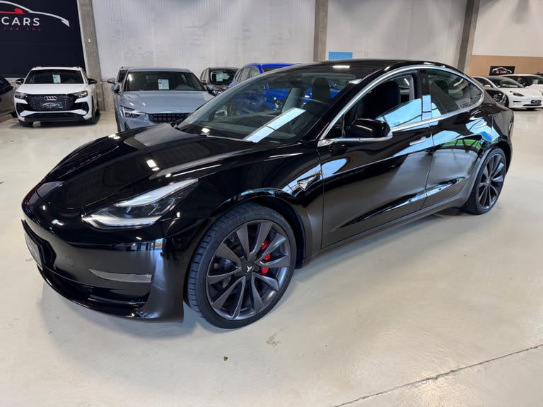 Tesla Model 3 Performance AWD