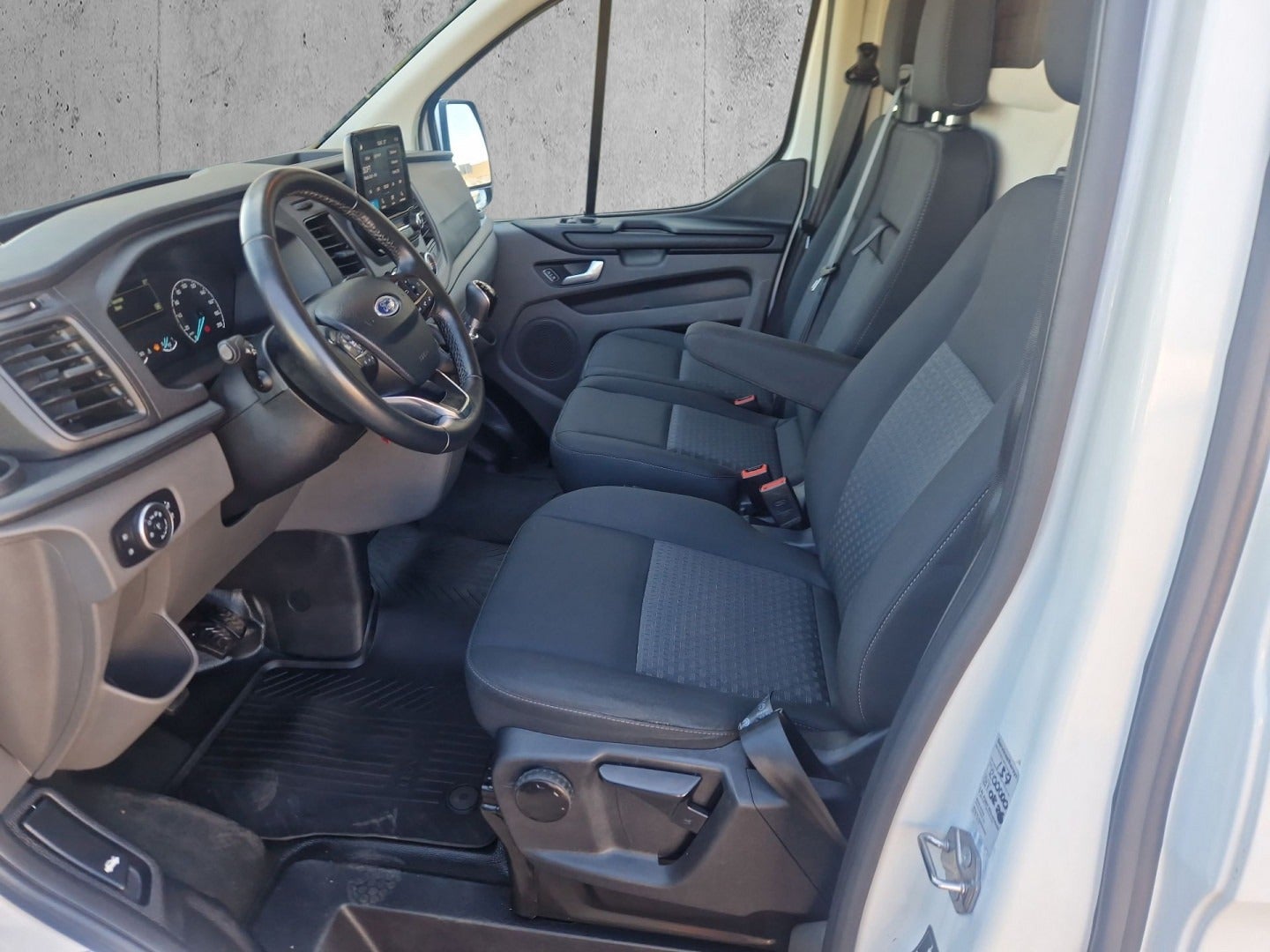 Billede af Ford Transit Custom 300L 2,0 TDCi 130 Trend