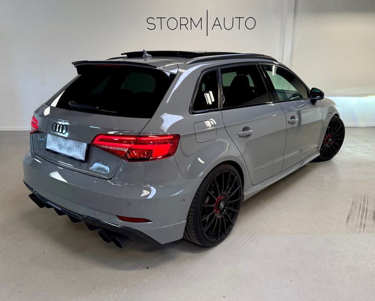 Audi S3 TFSi Sportback quattro S-tr.