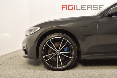 BMW 330e Touring M-Sport aut.