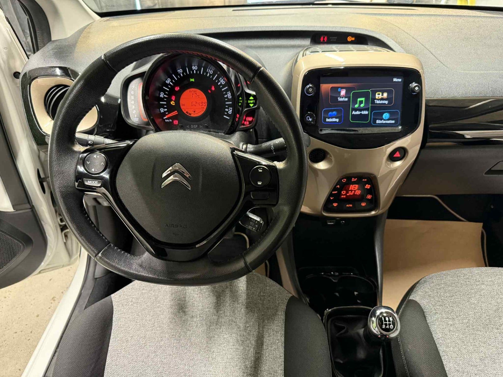 Billede af Citroën C1 1,0 VTi Street