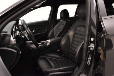 Mercedes C300 de AMG Line Night Edition stc. aut.