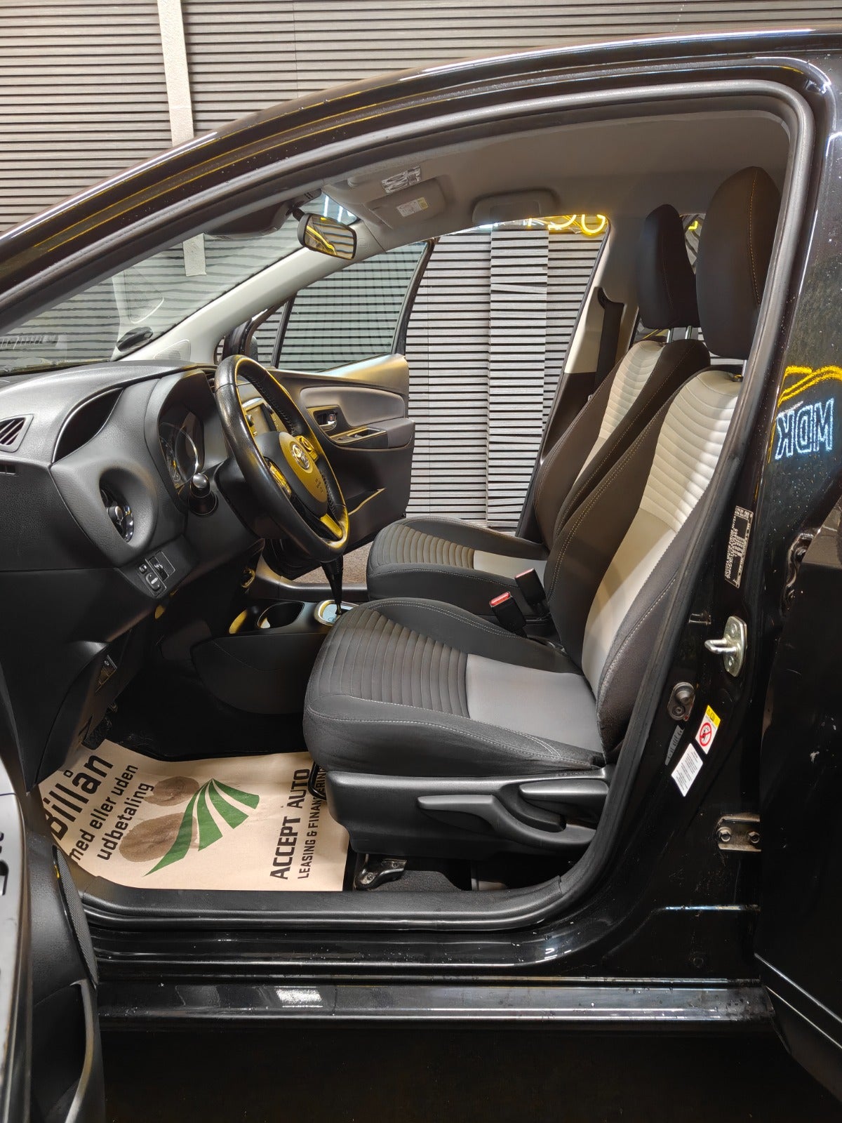 Billede af Toyota Yaris 1,5 Hybrid H1 e-CVT