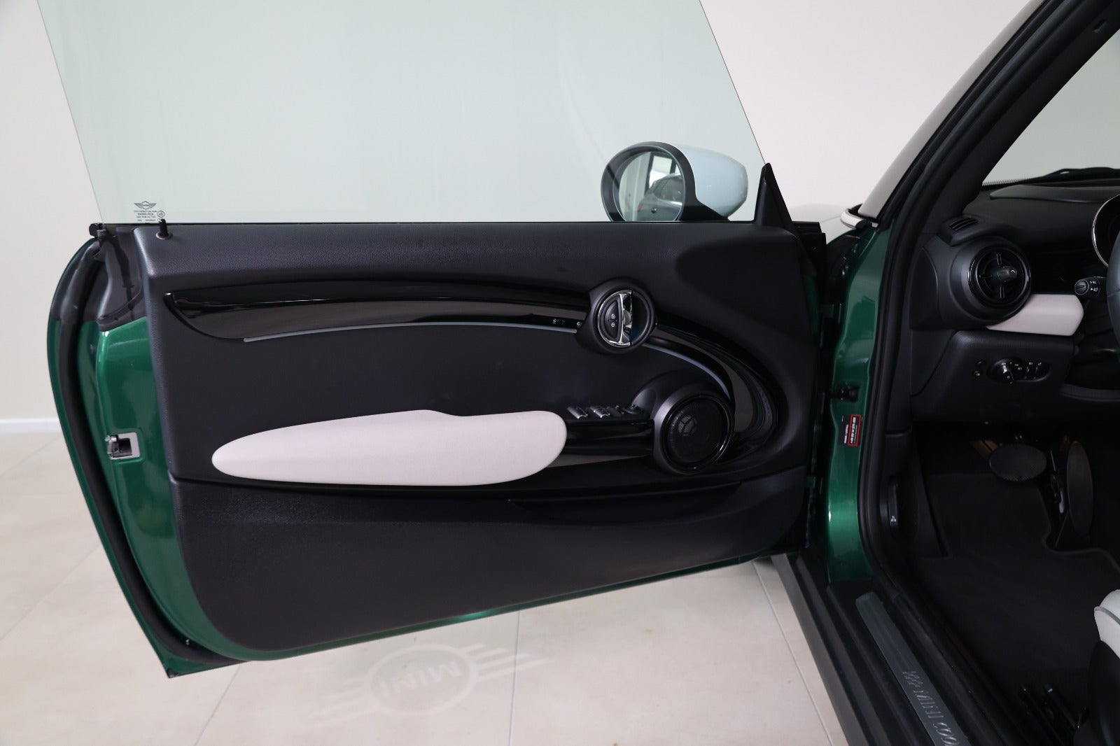 MINI Cooper S 2,0 Maximise aut. 3d - 6